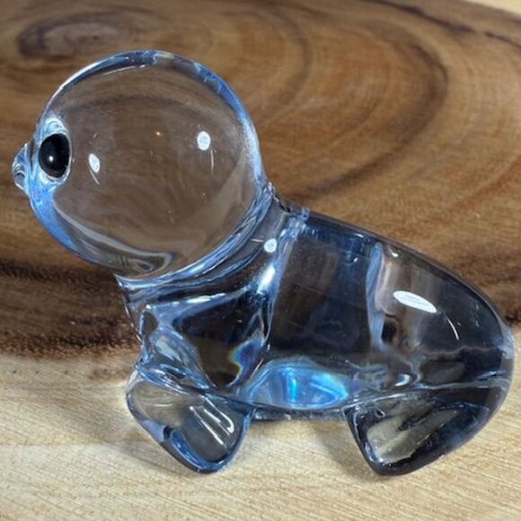 Vintage Oneida Blue Lead Crystal Hand Cut and Hand Blown Seal Sea Lion Figurine - Picture 6 of 11